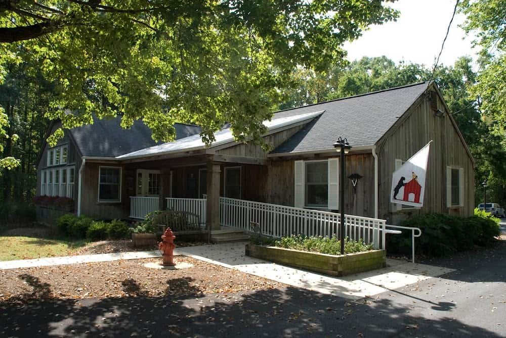 Highway Veterinary Hospital